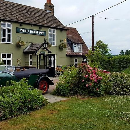 The White Horse Inn Barton  Ngoại thất bức ảnh